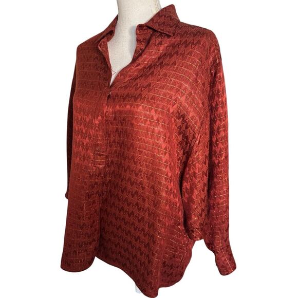 Elizabeth and James Red Geometric Blouse - Picture 4 of 8
